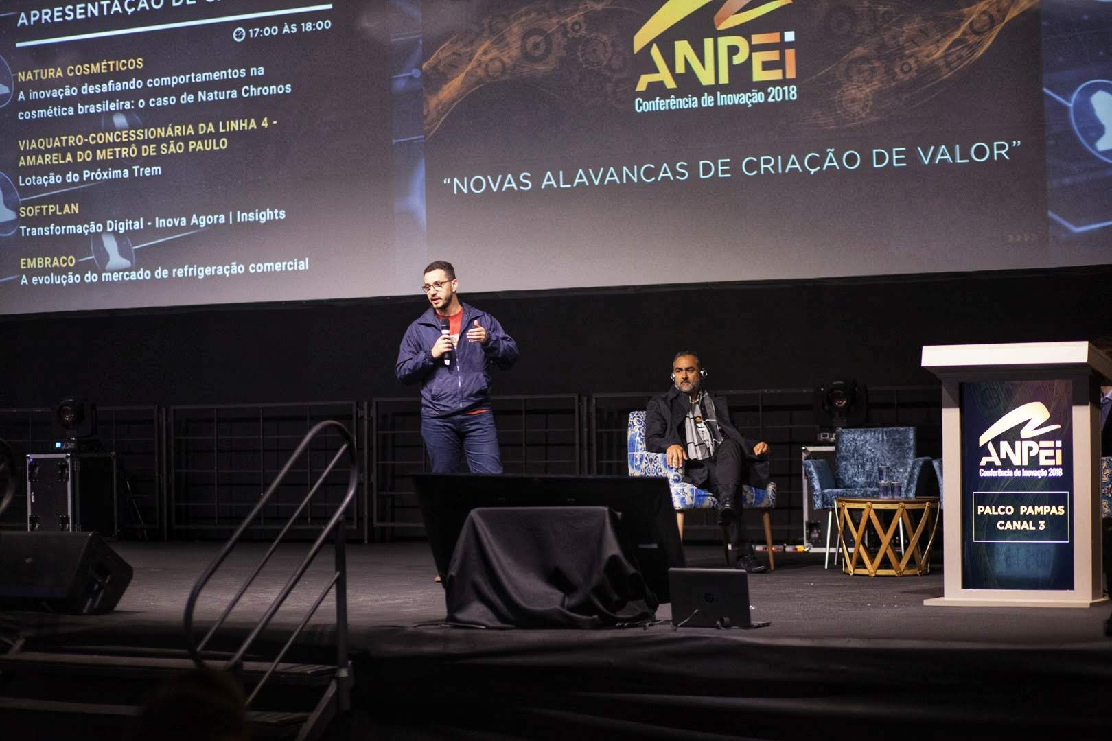 Apresentação do Futuro das Ferrovias 2040 na conferência ANPEI